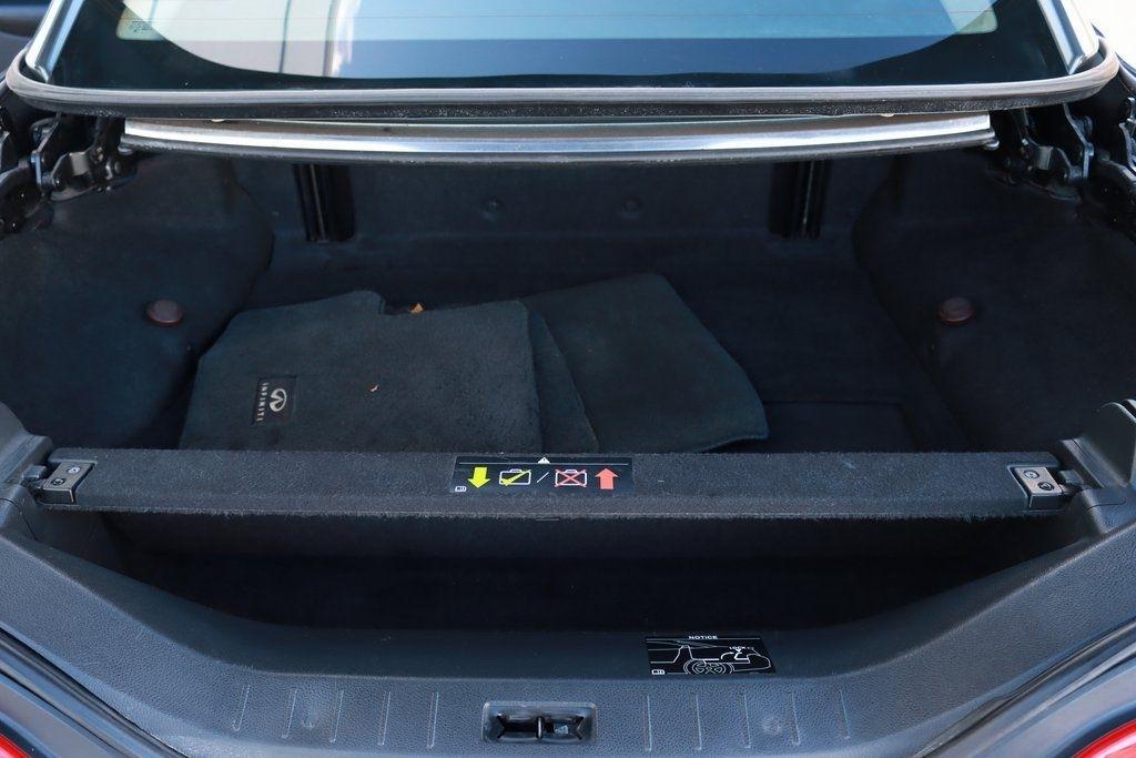 Infiniti G Convertible  2013