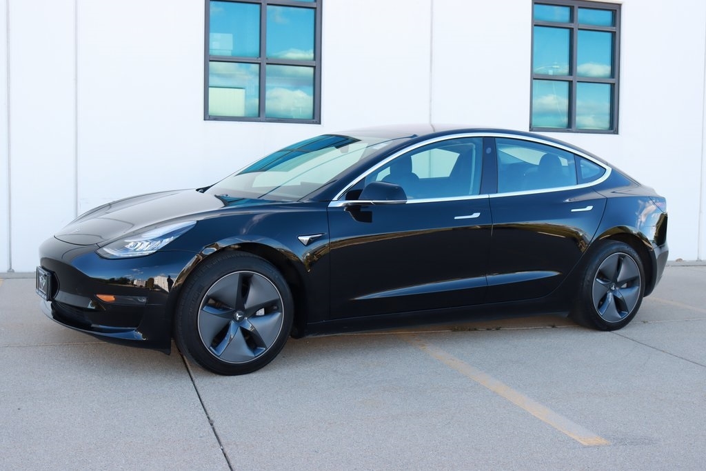 Tesla Model 3  2018 Tesla Model 3  2018