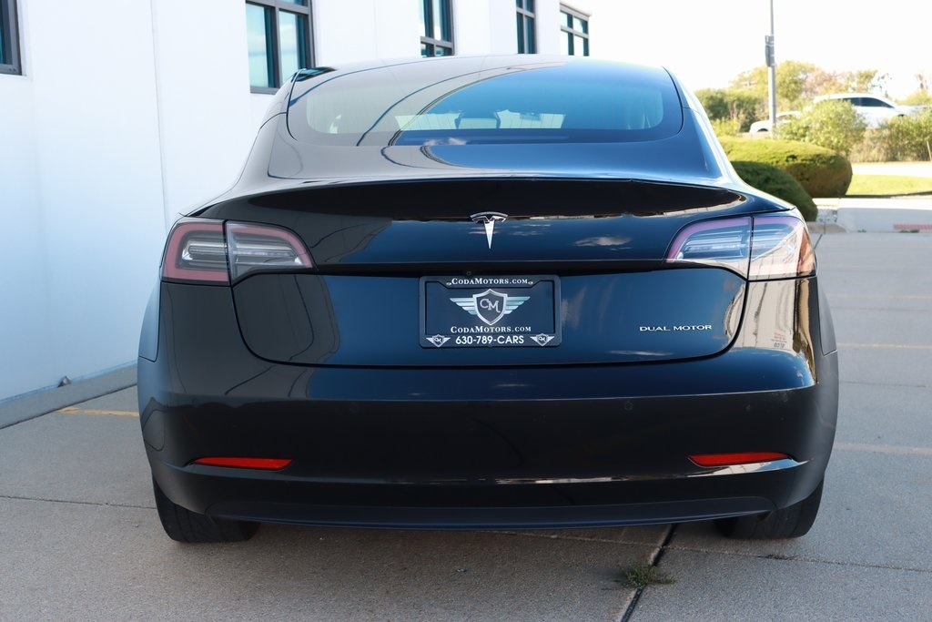 Tesla Model 3  2018 Tesla Model 3  2018