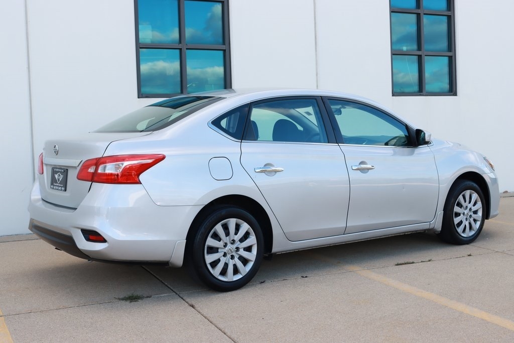 Nissan Sentra  2017 Nissan Sentra  2017