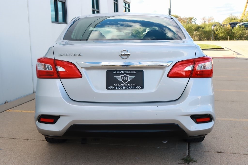 Nissan Sentra  2017 Nissan Sentra  2017