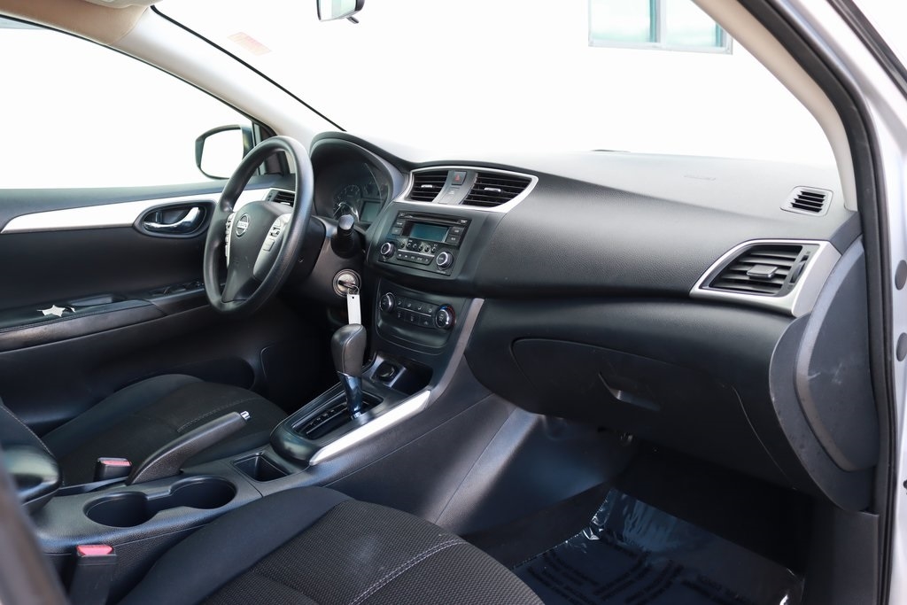 Nissan Sentra  2017 Nissan Sentra  2017