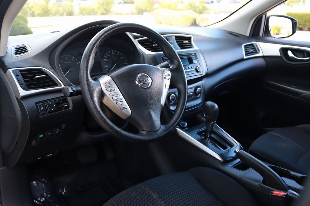 Nissan Sentra  2017 Nissan Sentra  2017