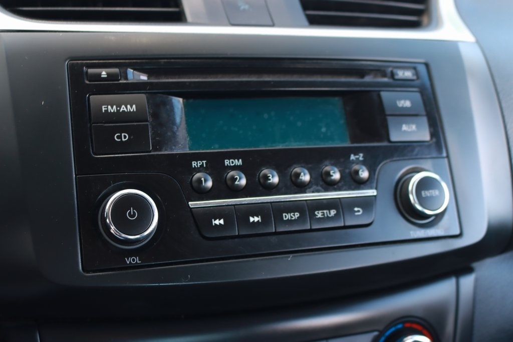 Nissan Sentra  2017 Nissan Sentra  2017