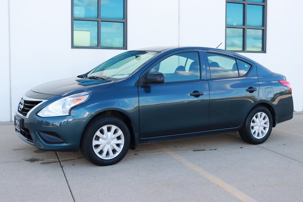Nissan Versa  2015 Nissan Versa  2015