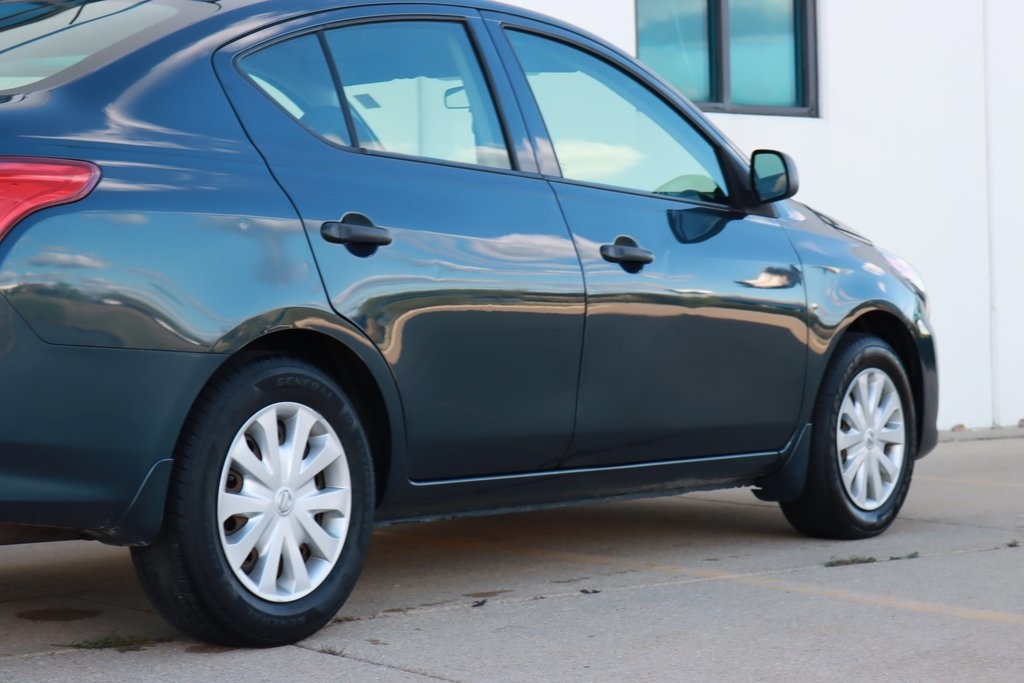 Nissan Versa  2015 Nissan Versa  2015