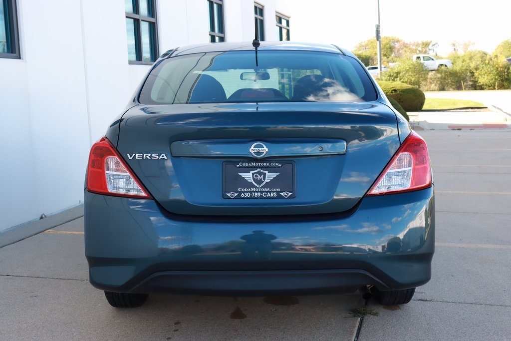 Nissan Versa  2015 Nissan Versa  2015