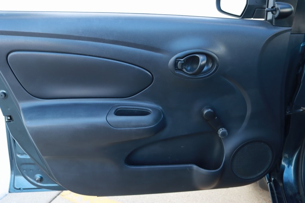 Nissan Versa  2015 Nissan Versa  2015