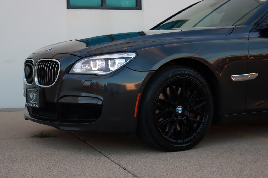 BMW 7-Series  2015 BMW 7-Series  2015