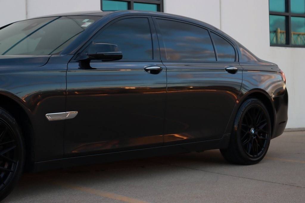 BMW 7-Series  2015 BMW 7-Series  2015