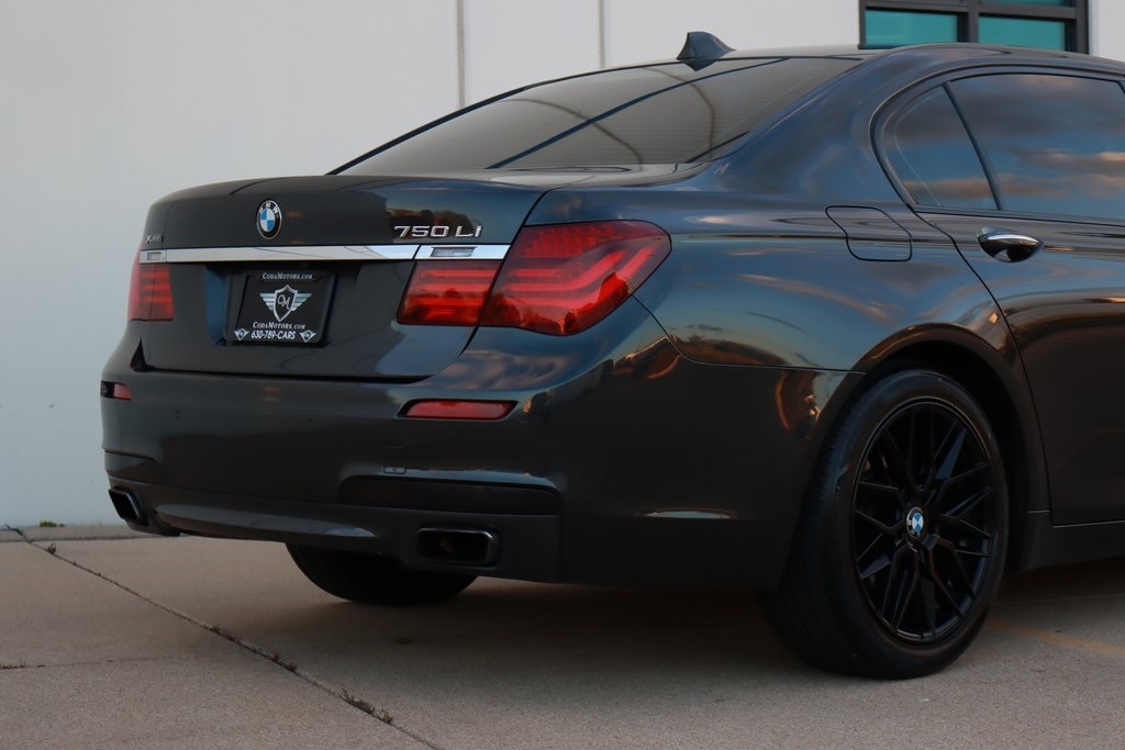 BMW 7-Series  2015 BMW 7-Series  2015