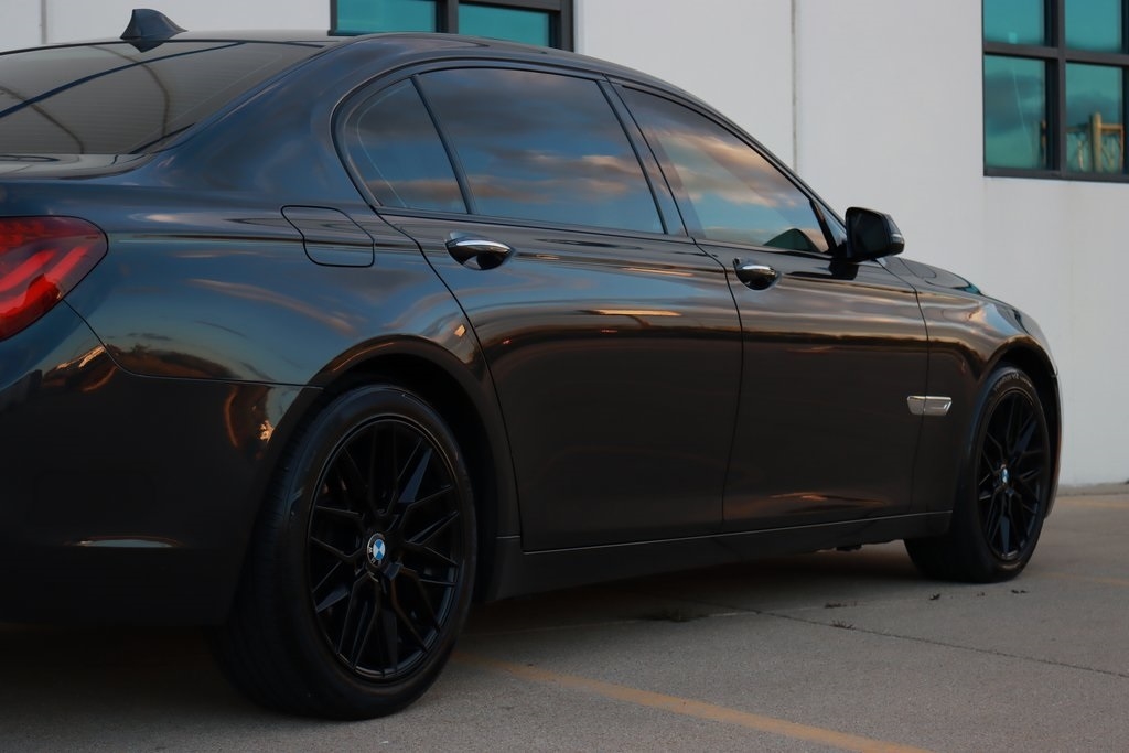 BMW 7-Series  2015 BMW 7-Series  2015