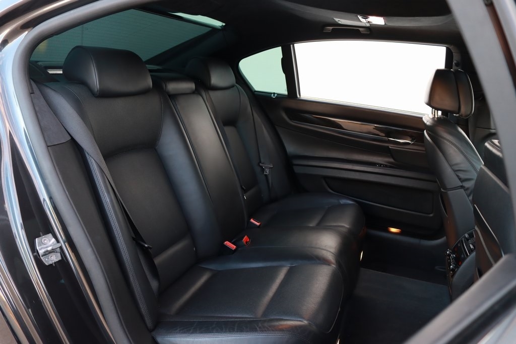 BMW 7-Series  2015 BMW 7-Series  2015