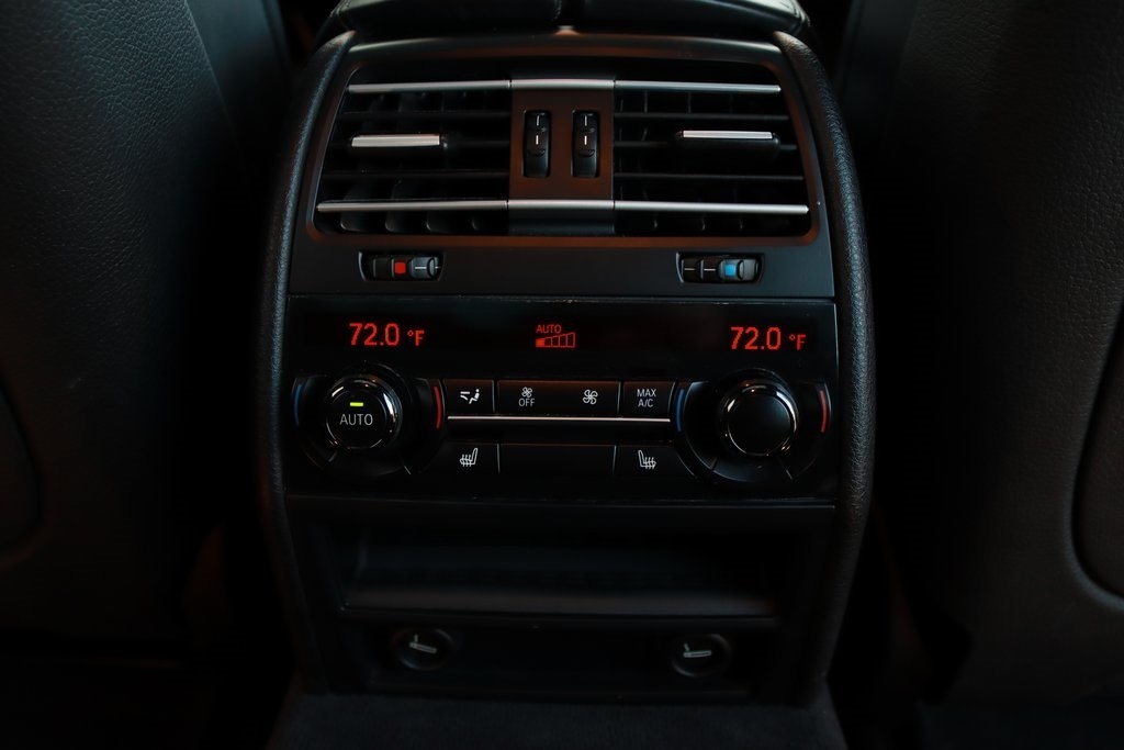 BMW 7-Series  2015 BMW 7-Series  2015