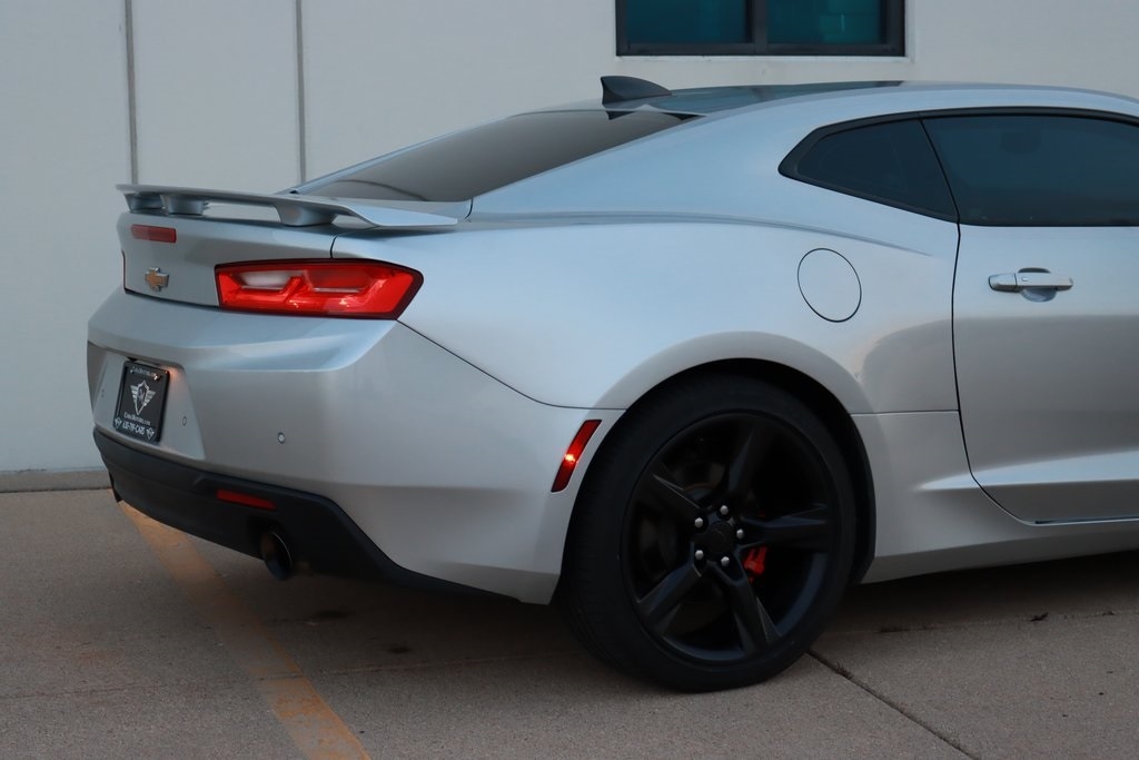 Chevrolet Camaro  2018 Chevrolet Camaro  2018