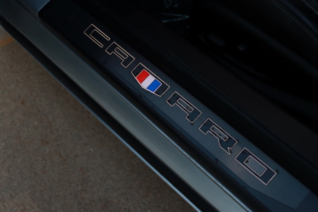 Chevrolet Camaro  2018 Chevrolet Camaro  2018