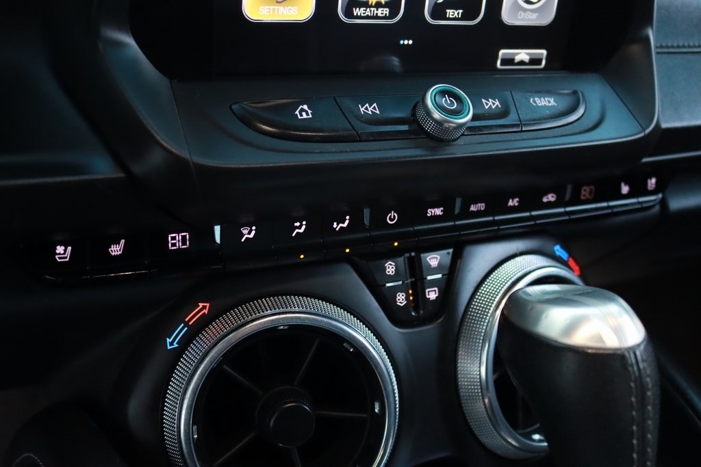 Chevrolet Camaro  2018 Chevrolet Camaro  2018