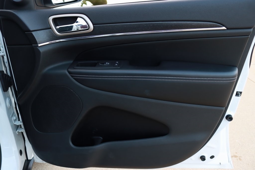 Jeep Grand Cherokee  2015