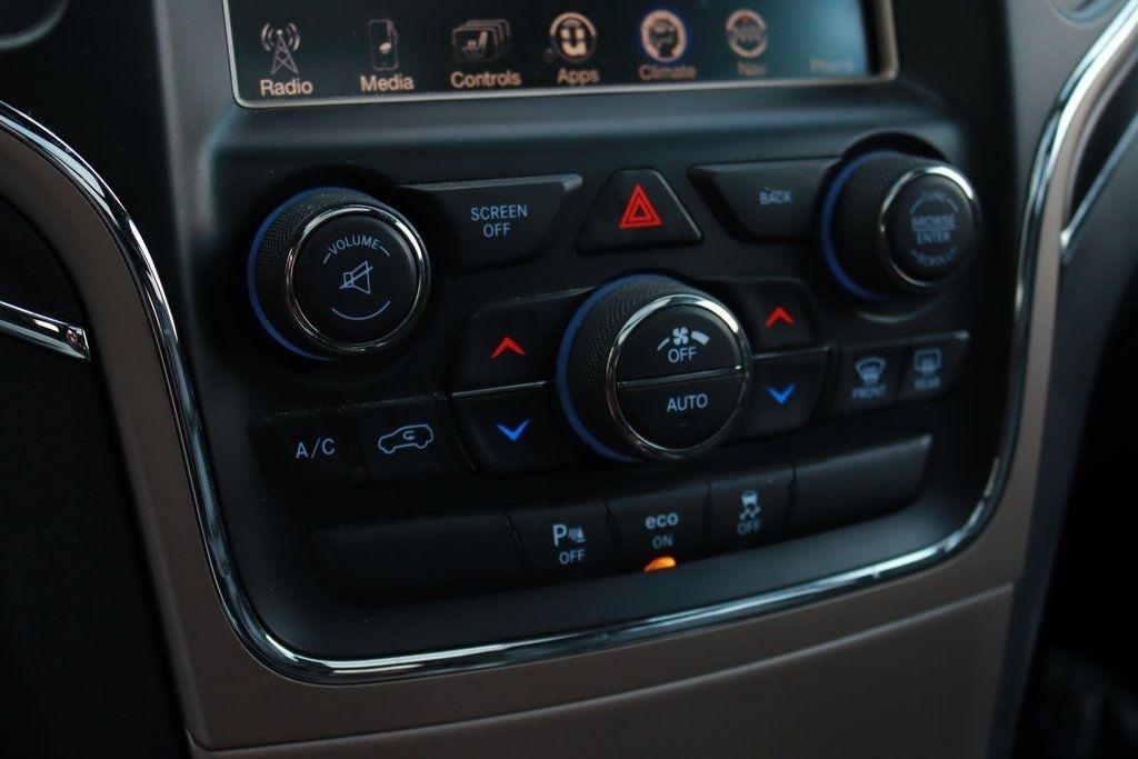 Jeep Grand Cherokee  2015