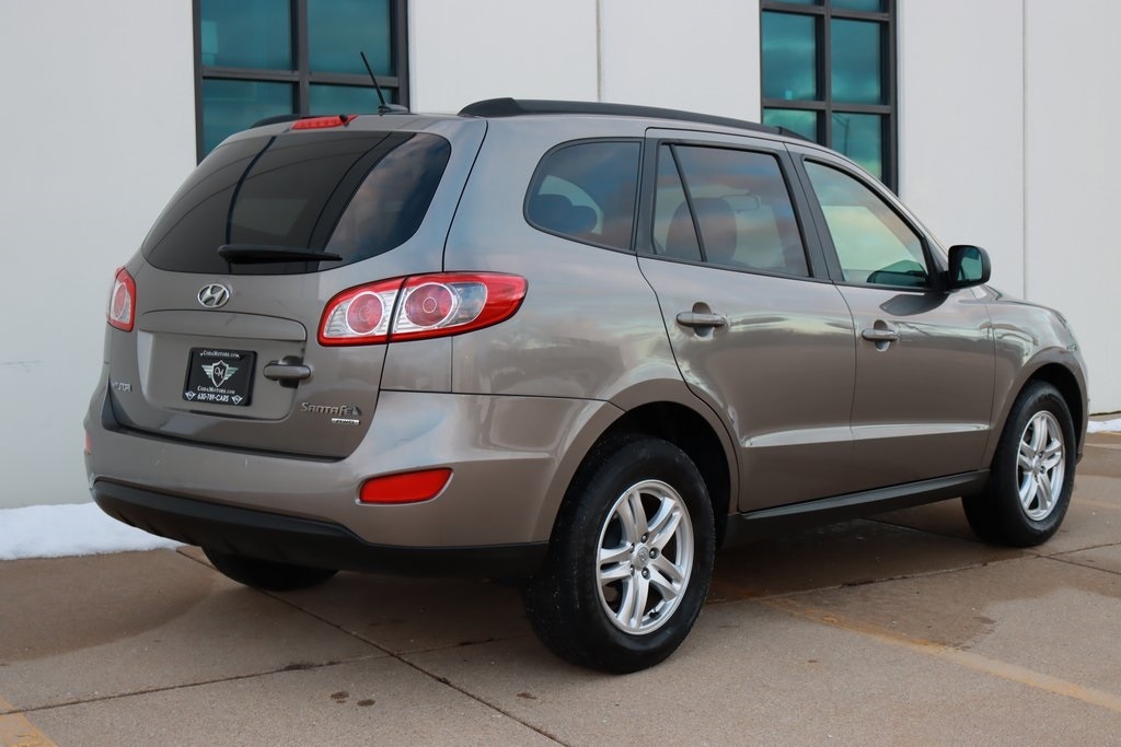 Hyundai Santa Fe  2011