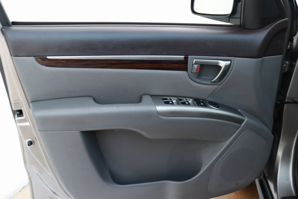 Hyundai Santa Fe  2011