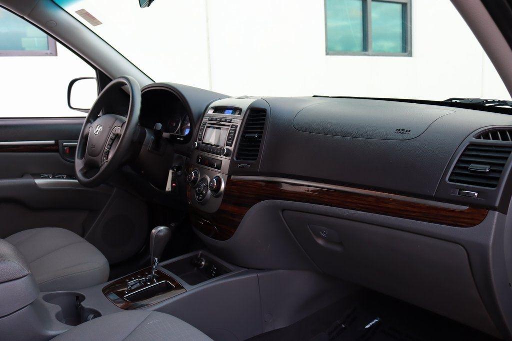 Hyundai Santa Fe  2011