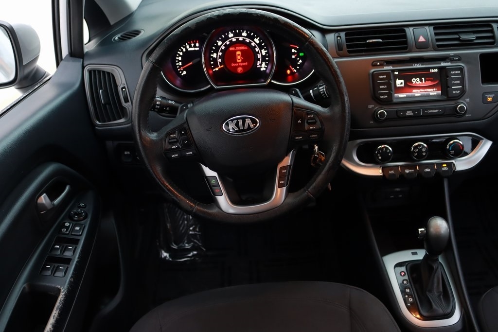 Kia Rio  2013