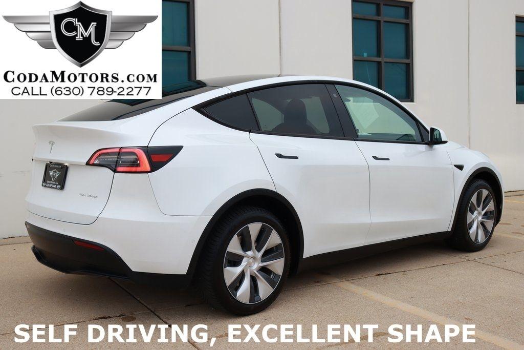 Tesla Model Y  2020