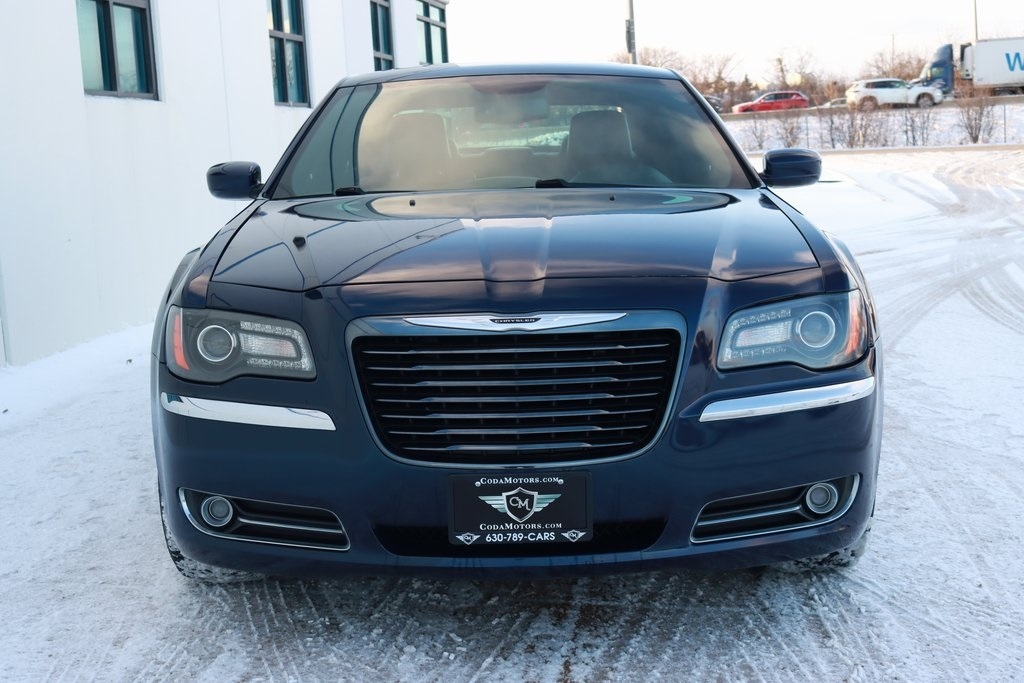 Chrysler 300  2013