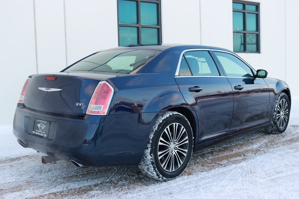 Chrysler 300  2013