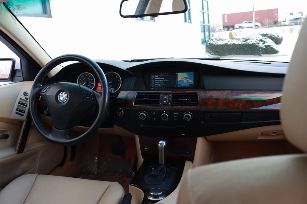 BMW 5-Series  2007