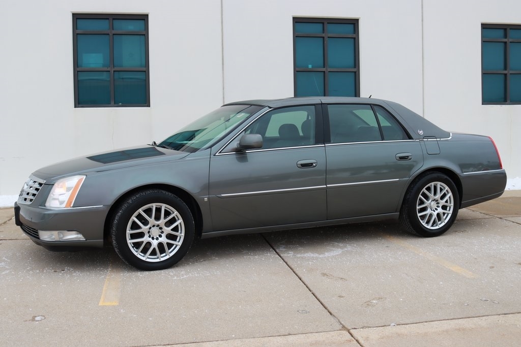 Cadillac DTS  2007