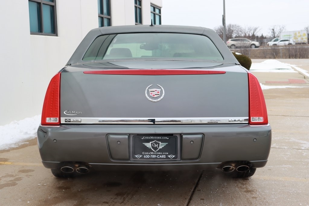 Cadillac DTS  2007