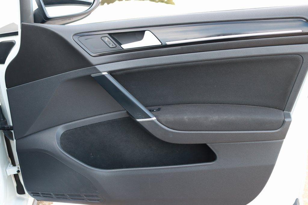 Volkswagen GTI  2015