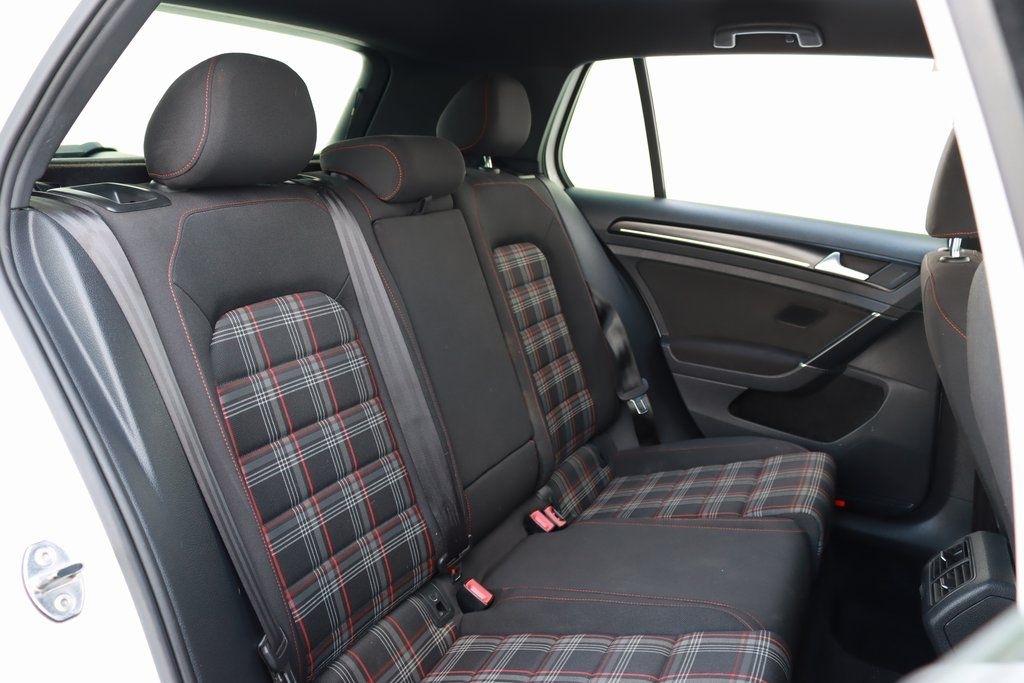 Volkswagen GTI  2015