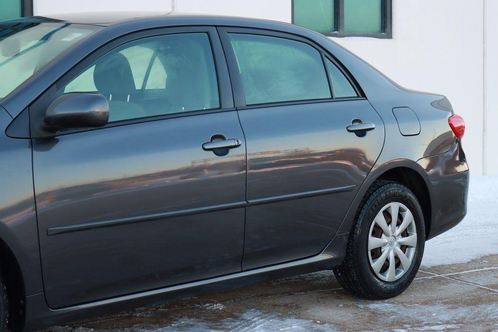 Toyota Corolla  2011