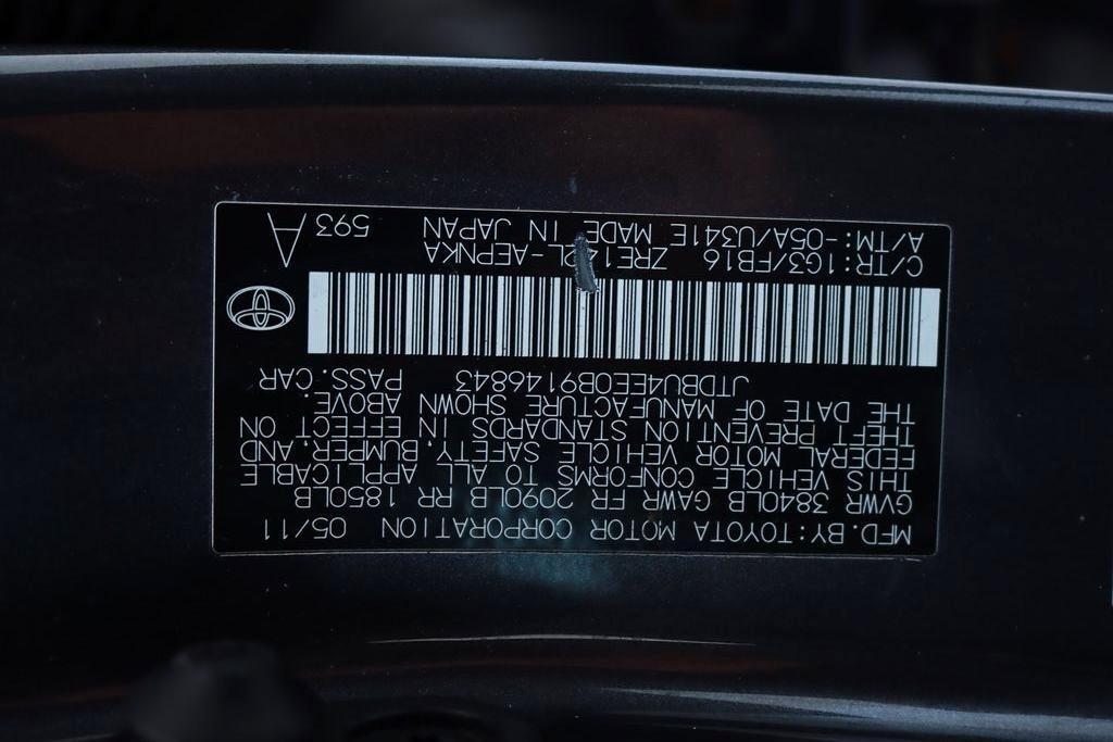 Toyota Corolla  2011