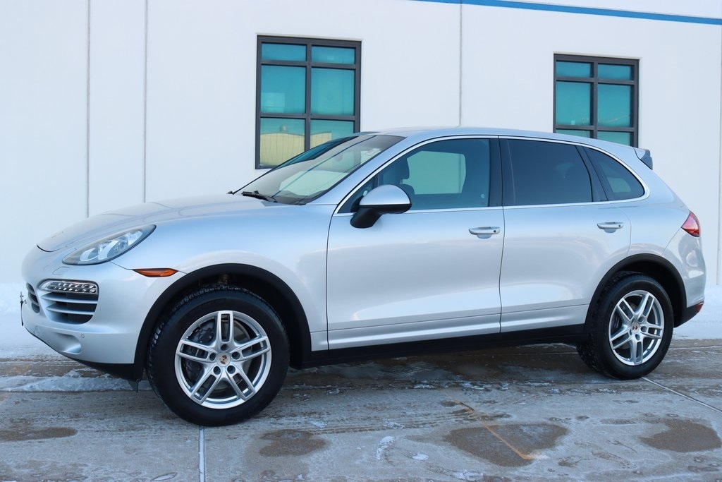 Porsche Cayenne  2013