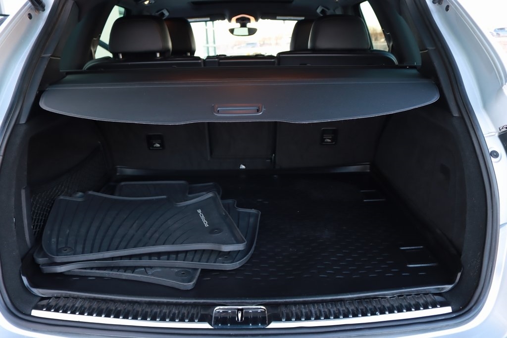 Porsche Cayenne  2013