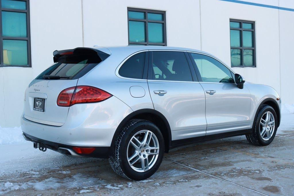 Porsche Cayenne  2013