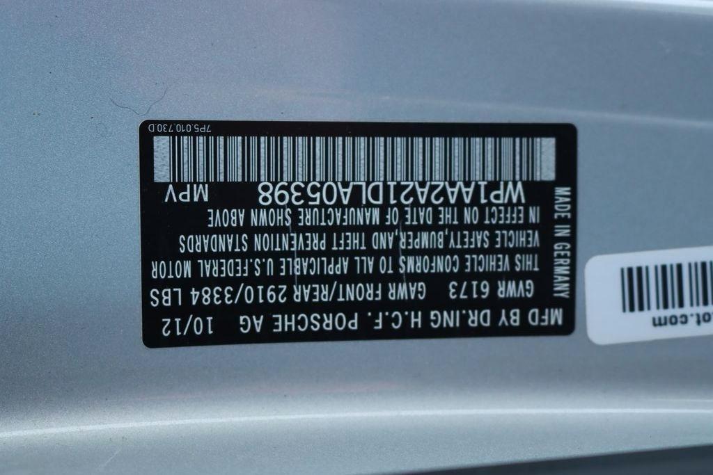 Porsche Cayenne  2013