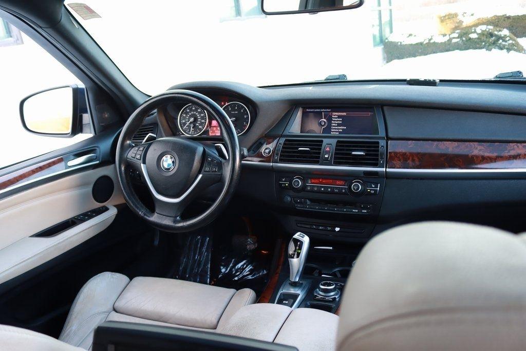 BMW X5  2013