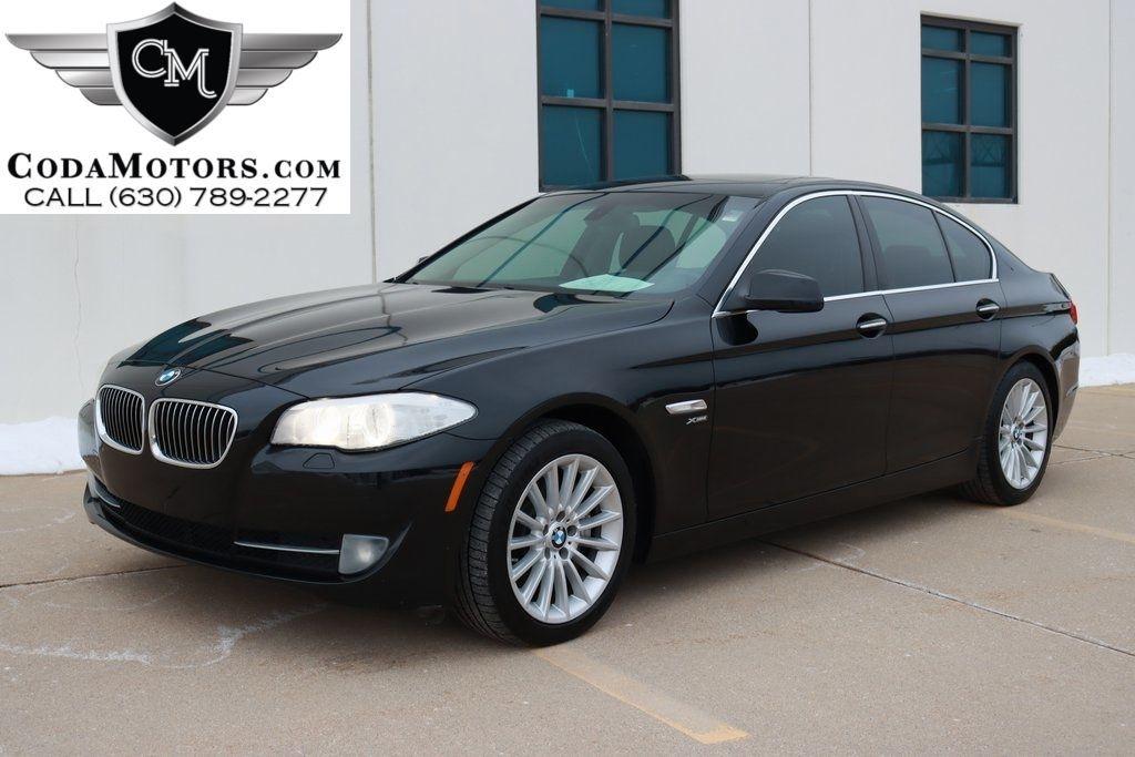 BMW 5-Series  2012