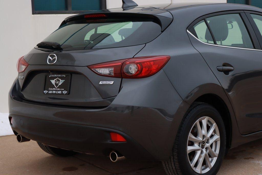 Mazda MAZDA3  2015