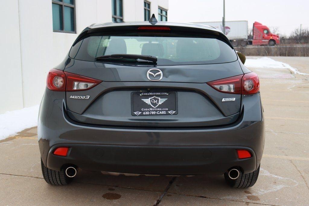 Mazda MAZDA3  2015