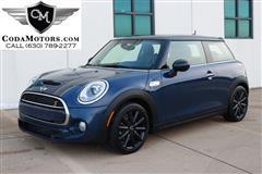 2016 MINI Cooper 