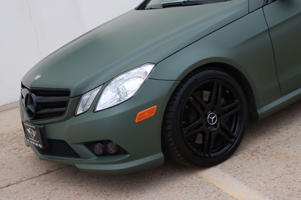 Mercedes-Benz E-Class  2010