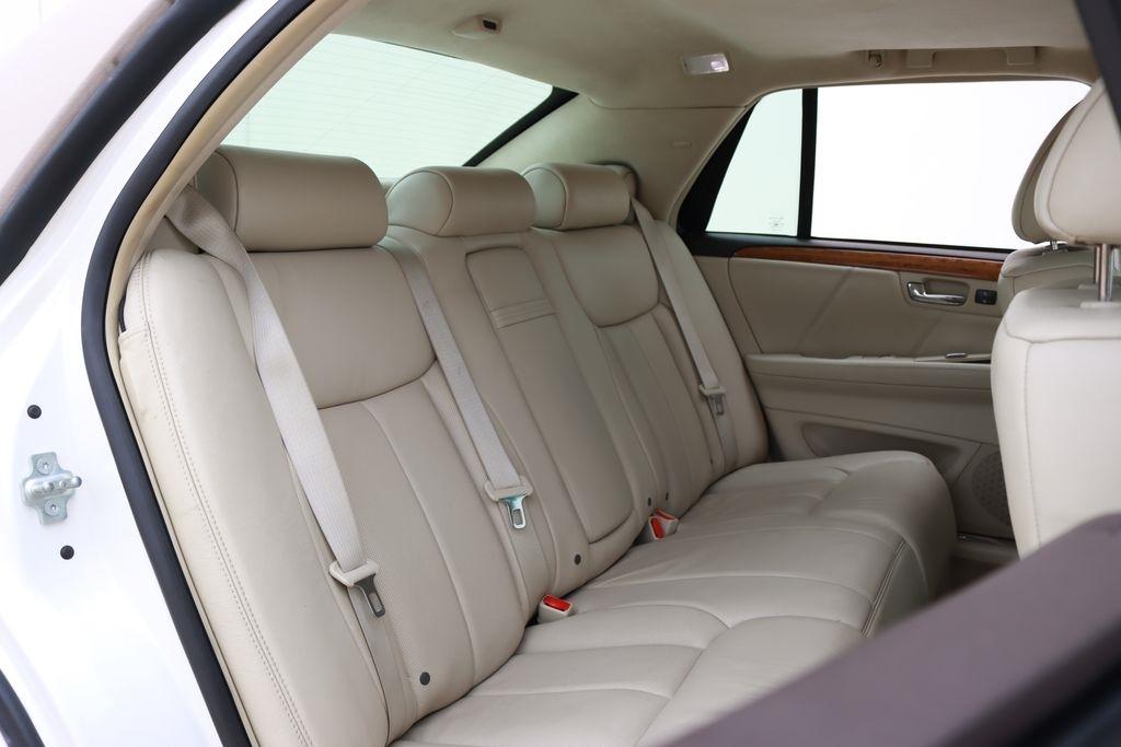 Cadillac DTS  2010
