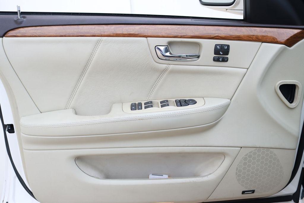 Cadillac DTS  2010