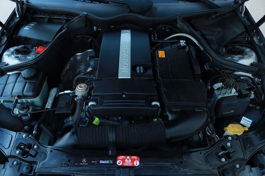 Mercedes-Benz C-Class  2004